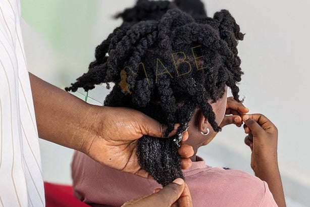 Soins capillaires : conseils pour des cheveux sains